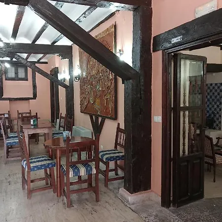 Nuevo Arlanza 3* Коваррубиас