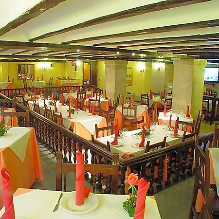 Nuevo Arlanza Hotel 3*